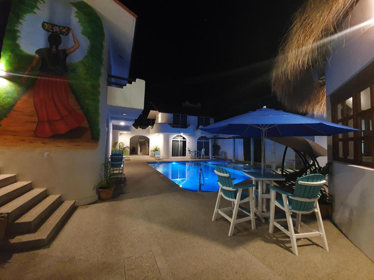 Hotel Boutique Eden Costa Санта Крус Уатулко Екстериор снимка