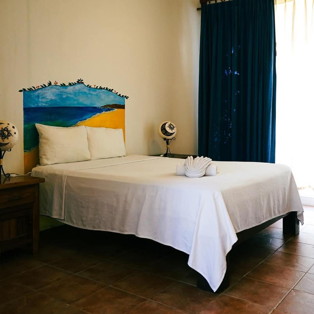 Hotel Boutique Eden Costa Санта Крус Уатулко Екстериор снимка